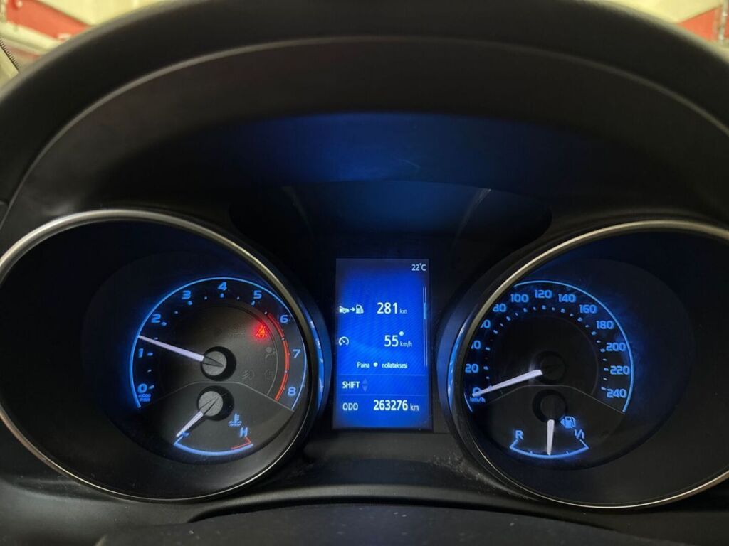 Toyota Auris 2016 Valkoinen