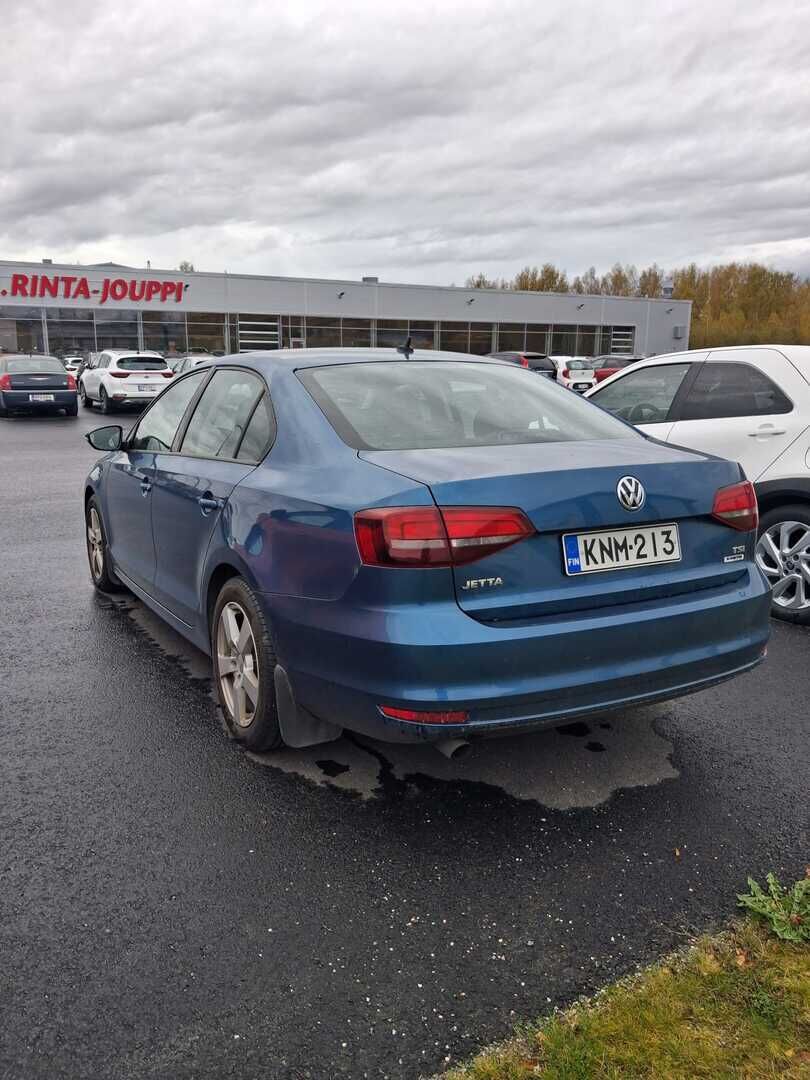 Volkswagen Jetta 2016 Sininen