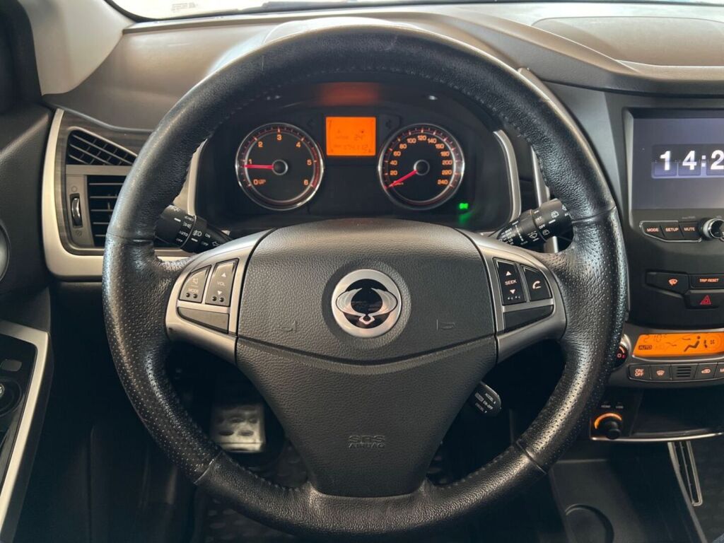 Ssangyong Korando 2016 Musta