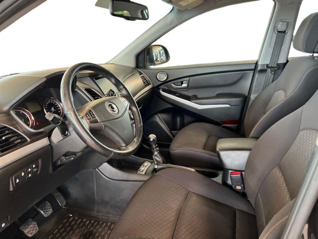 Ssangyong Korando 2016 Musta