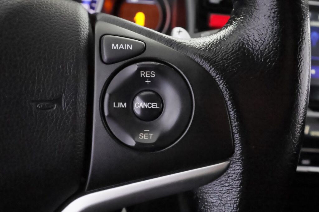 Honda Jazz 2016 Punainen