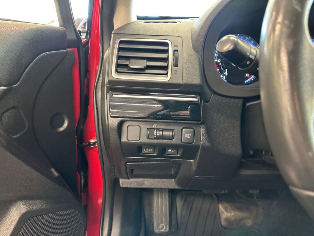 Subaru Levorg 2016 Punainen