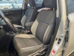 Toyota Auris 2016 Harmaa
