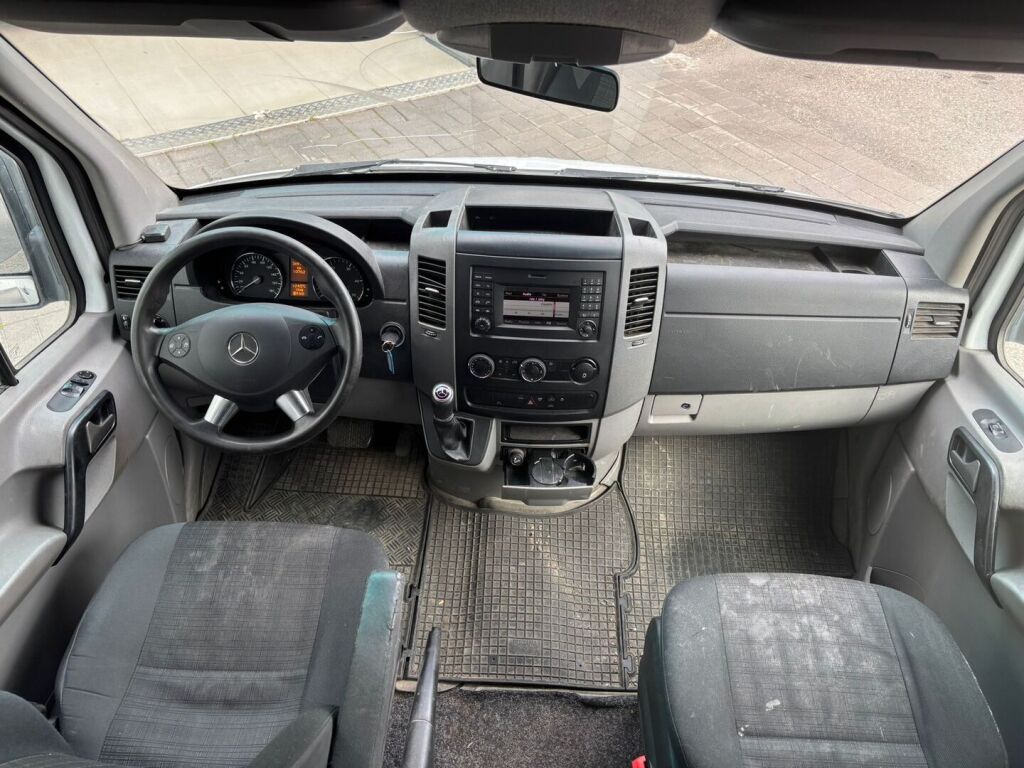 Mercedes-Benz Sprinter 2013 