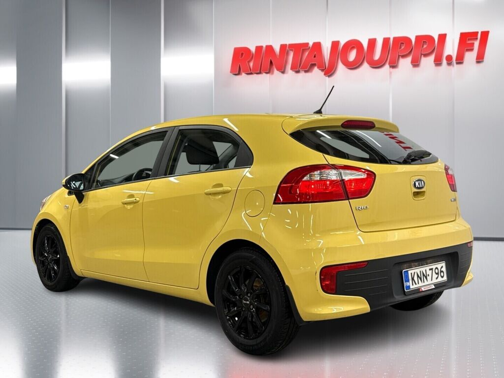 Kia Rio 2016 Keltainen