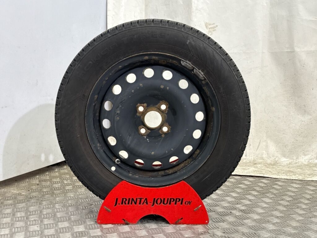 Kia Rio 2016 Keltainen