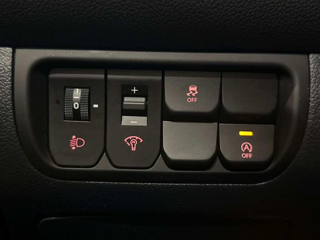 Kia Rio 2016 Keltainen