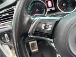 Volkswagen Golf 2016 Valkoinen