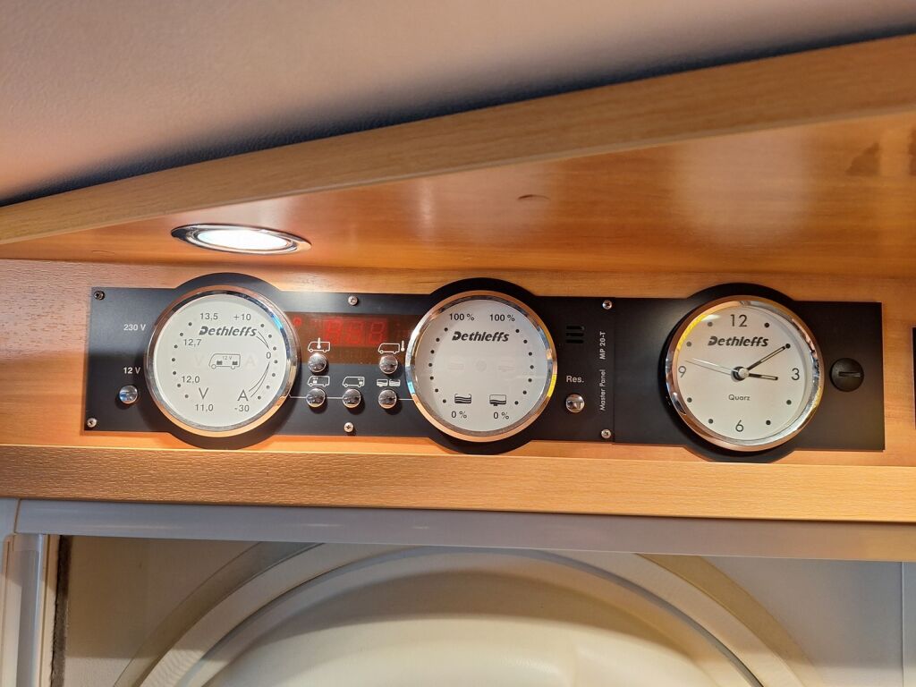 Dethleffs GLOBEBUS 2015 Sininen