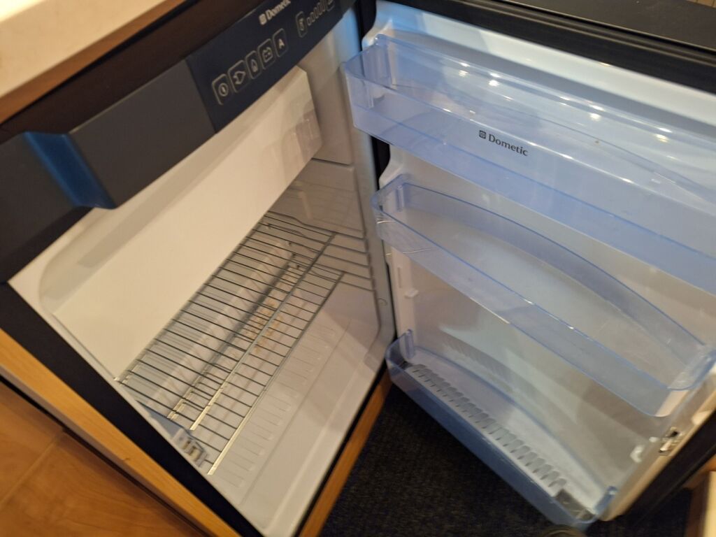 Dethleffs GLOBEBUS 2015 Sininen