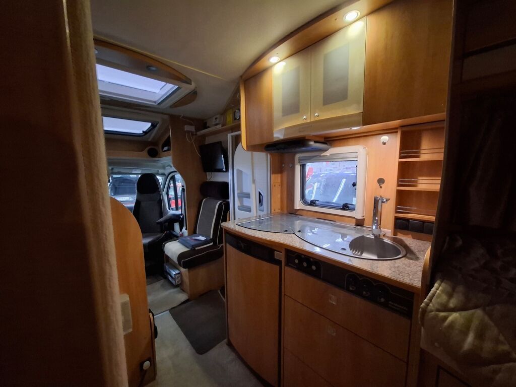 Dethleffs Advantage T 6051 2012 Punainen