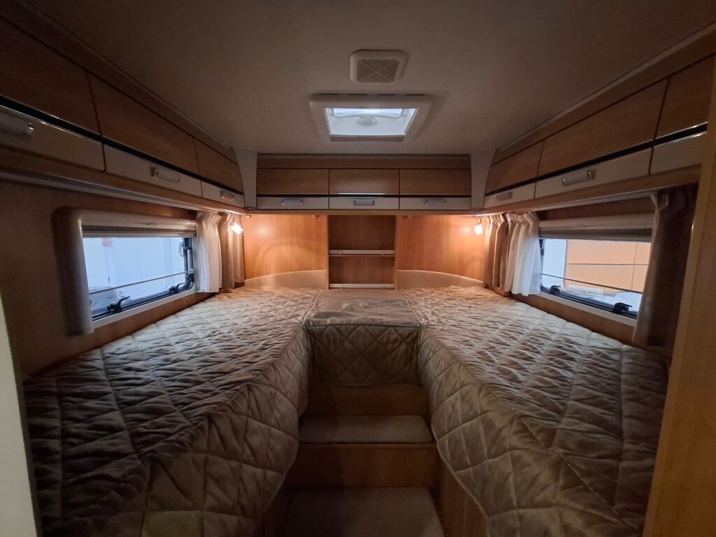 Dethleffs Advantage T 6051 2012 Punainen