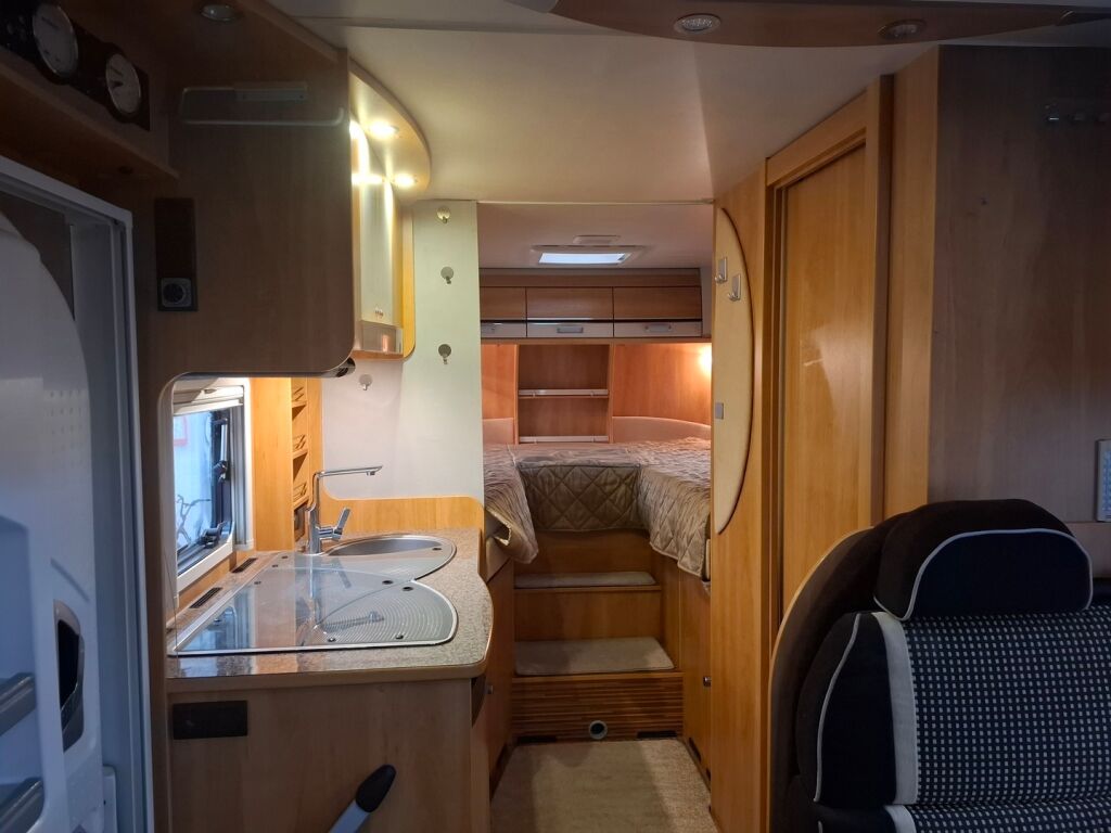 Dethleffs Advantage T 6051 2012 Punainen