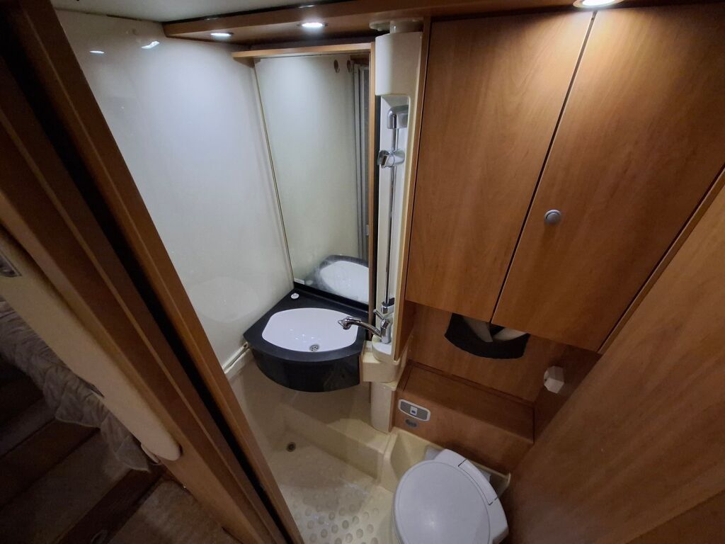 Dethleffs Advantage T 6051 2012 Punainen