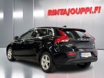 Volvo V40 2017 Musta