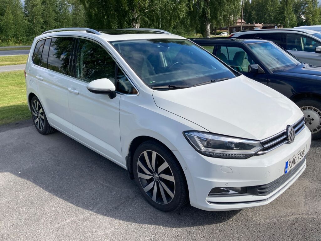 Volkswagen Touran 2016 Valkoinen
