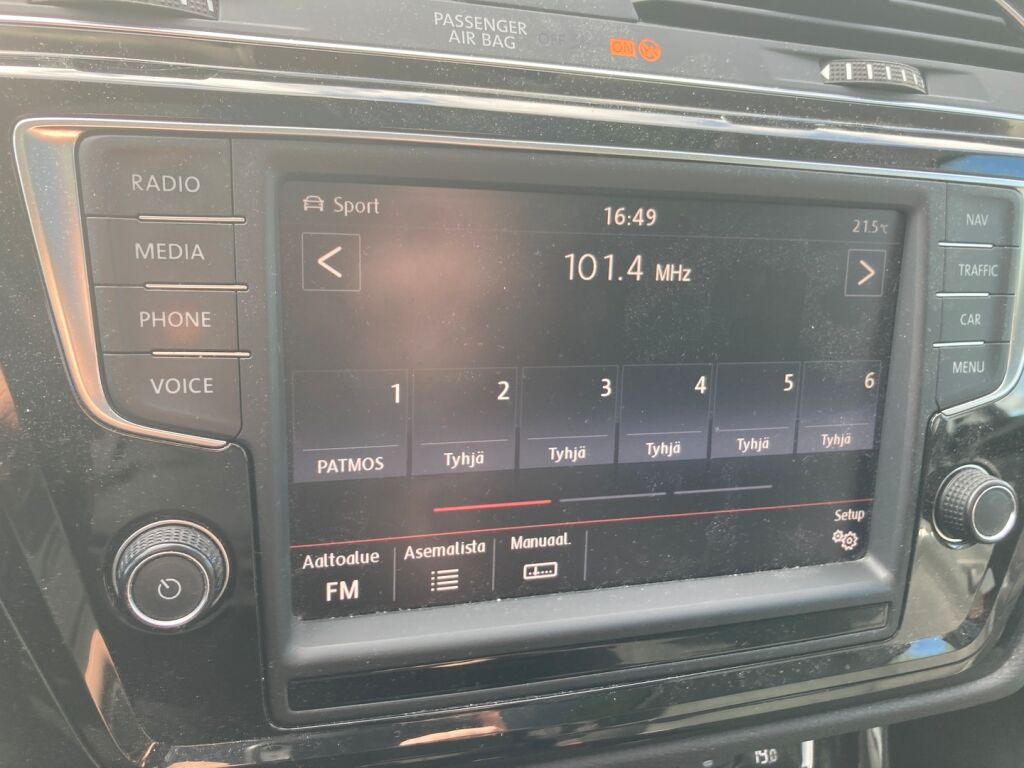 Volkswagen Touran 2016 Valkoinen