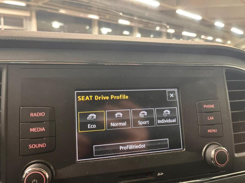 Seat Leon ST 2016 Valkoinen