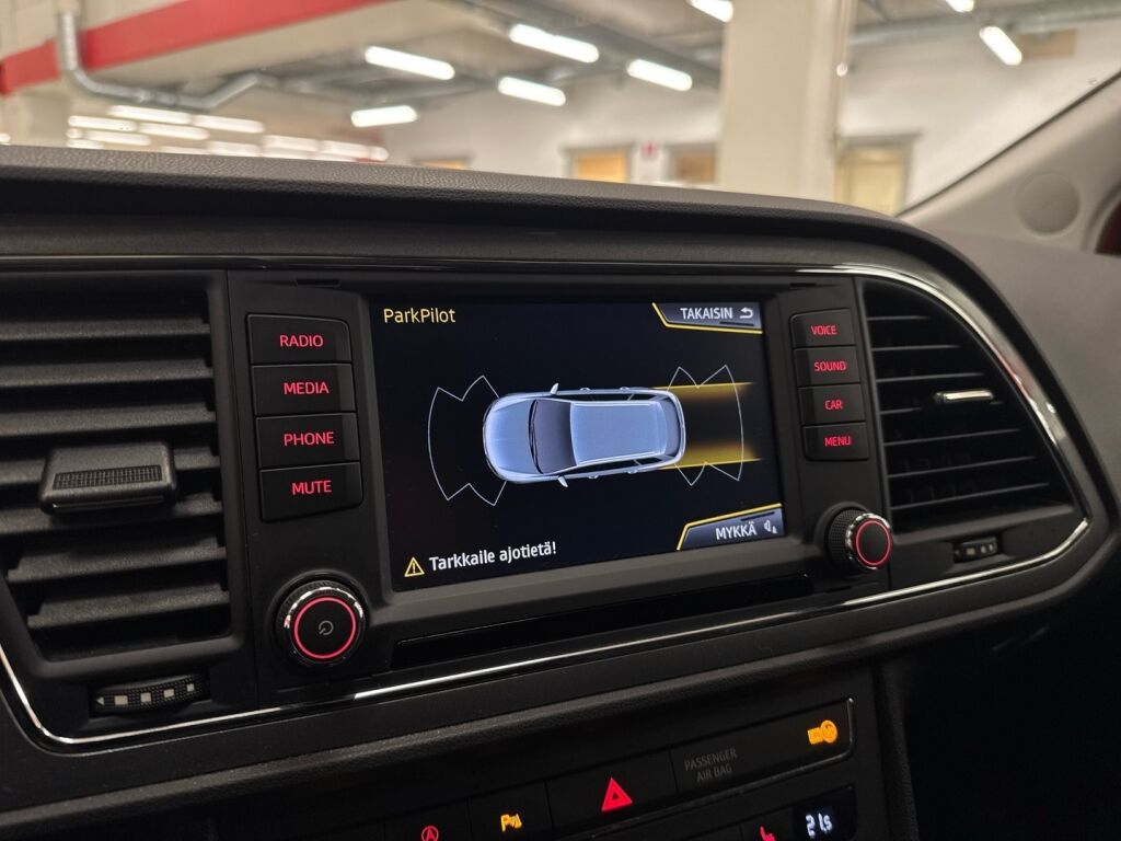 Seat Leon ST 2016 Punainen