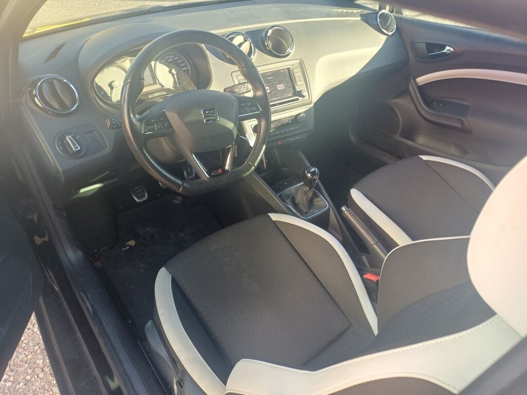 Seat Ibiza SC 2016 Musta