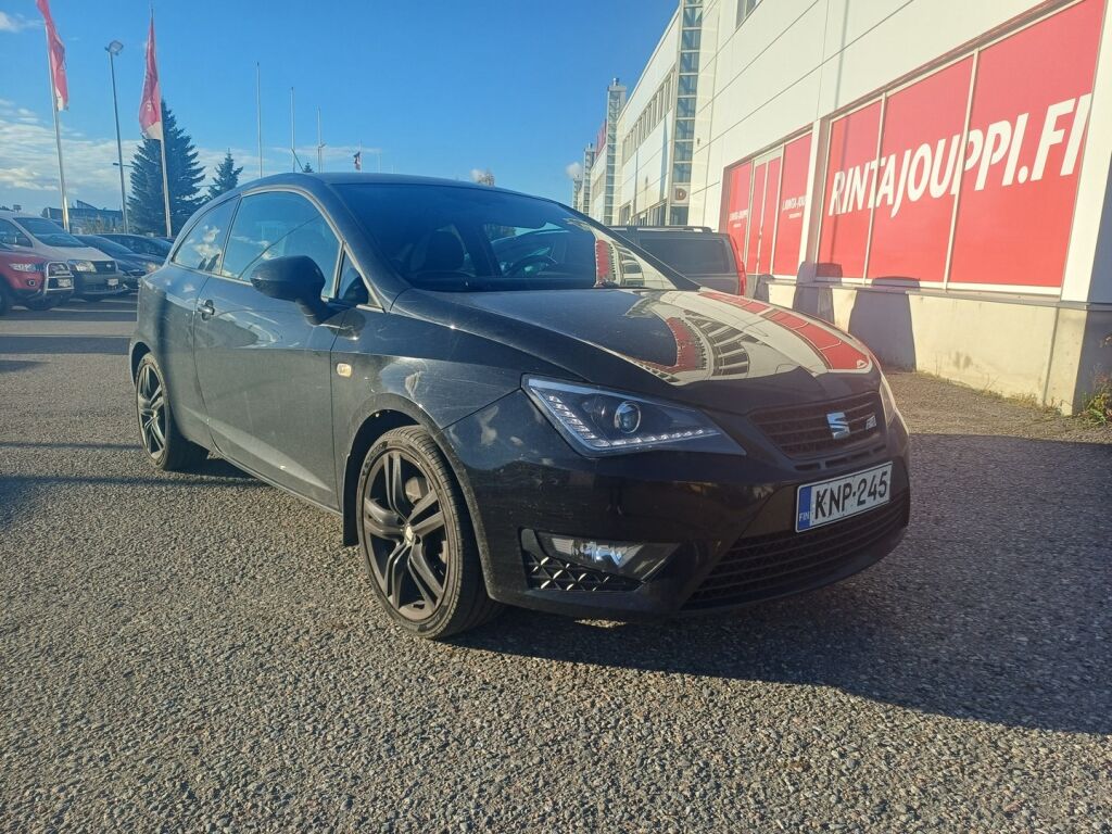 Seat Ibiza SC 2016 Musta