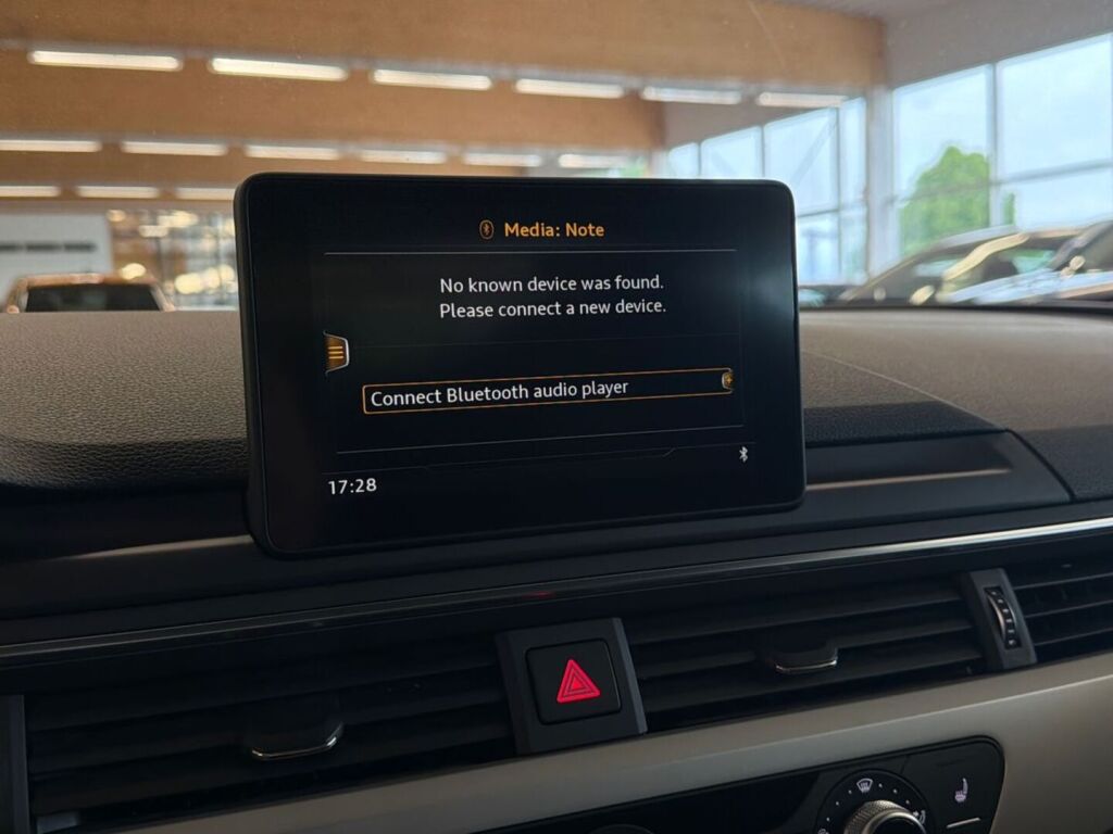 Audi A4 2016 Harmaa