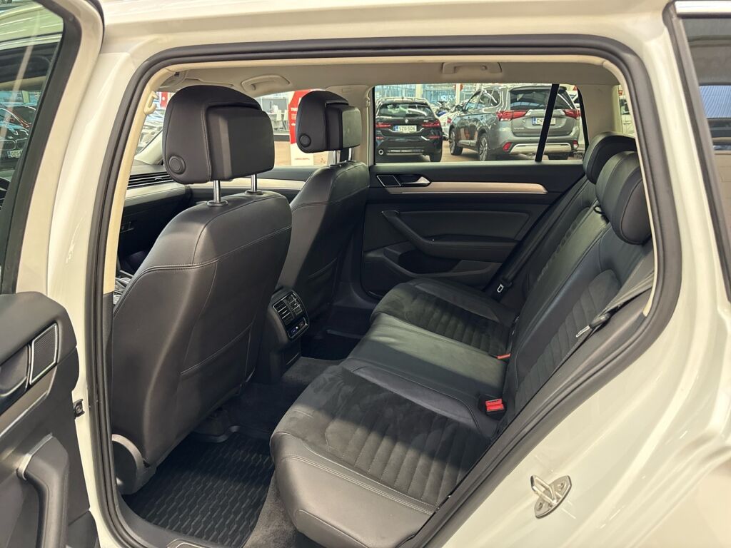 Volkswagen Passat 2016 Valkoinen