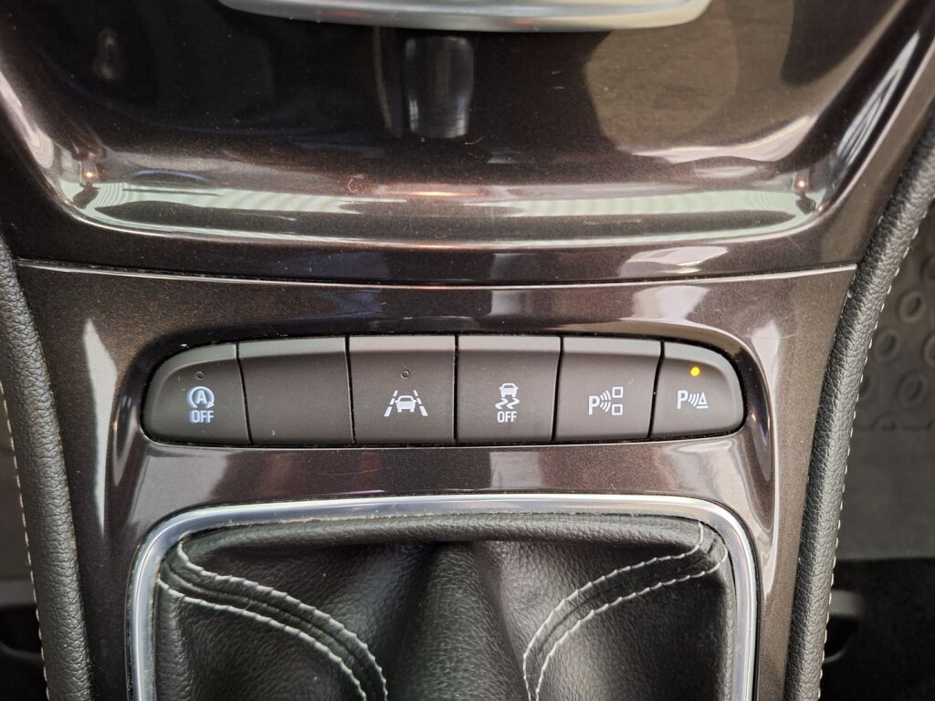 Opel Astra 2016 Harmaa