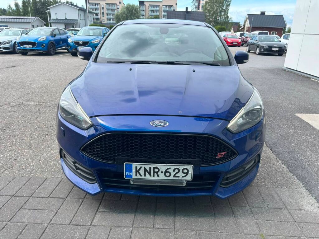 Ford Focus 2016 Sininen