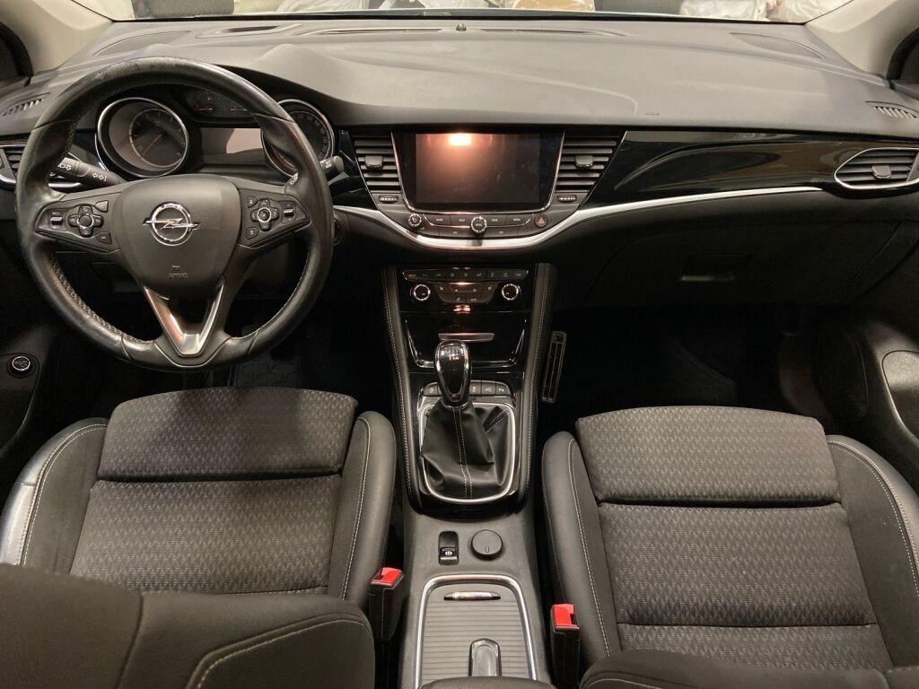 Opel Astra 2016 Hopea