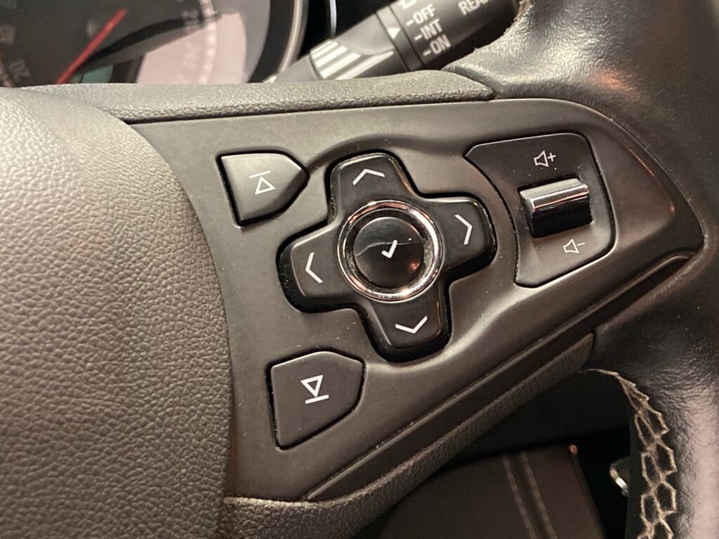 Opel Astra 2016 Hopea