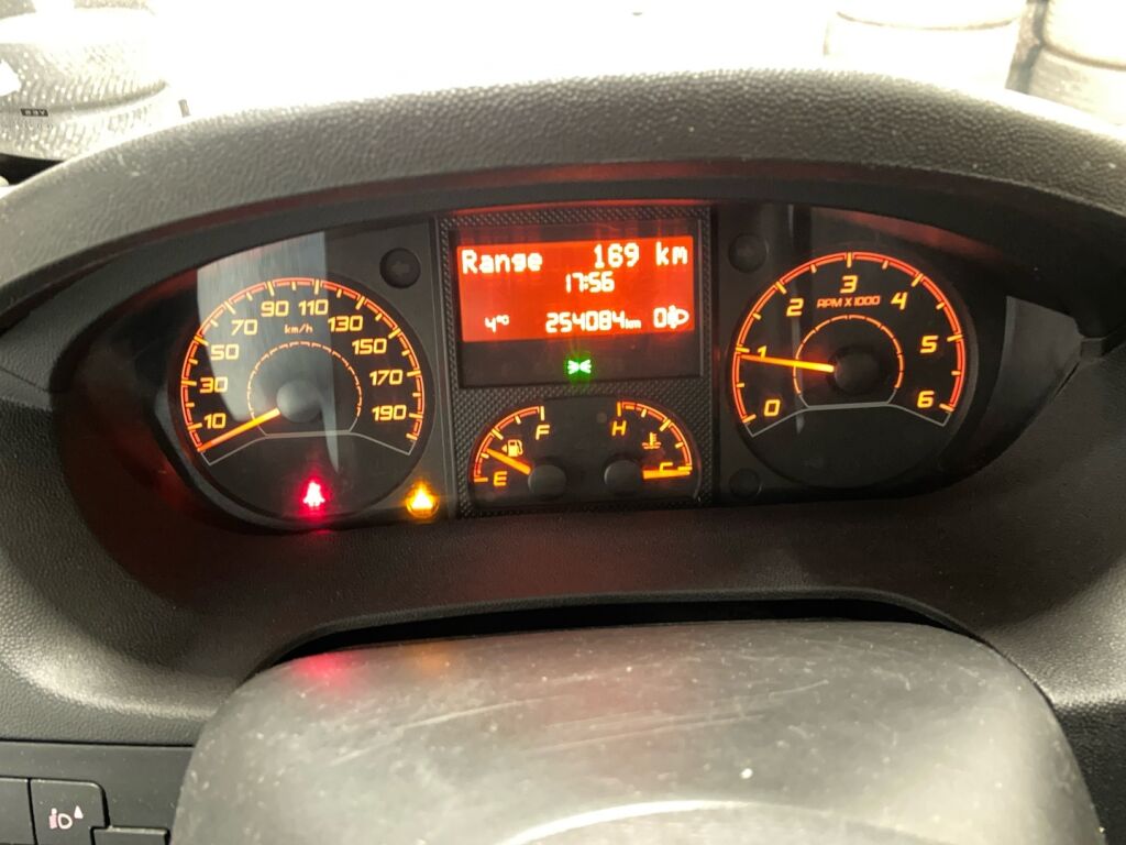 Citroen Jumper 2016 Sininen