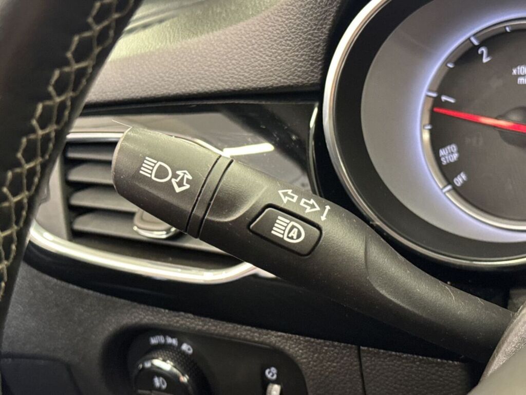 Opel Astra 2016 Harmaa