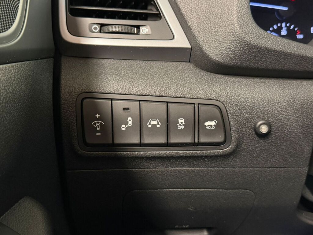 Hyundai Tucson 2016 Musta