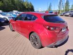 Mazda Mazda3 2016 Punainen