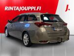 Toyota Auris 2016 Ruskea (beige)
