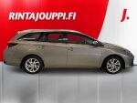 Toyota Auris 2016 Ruskea (beige)
