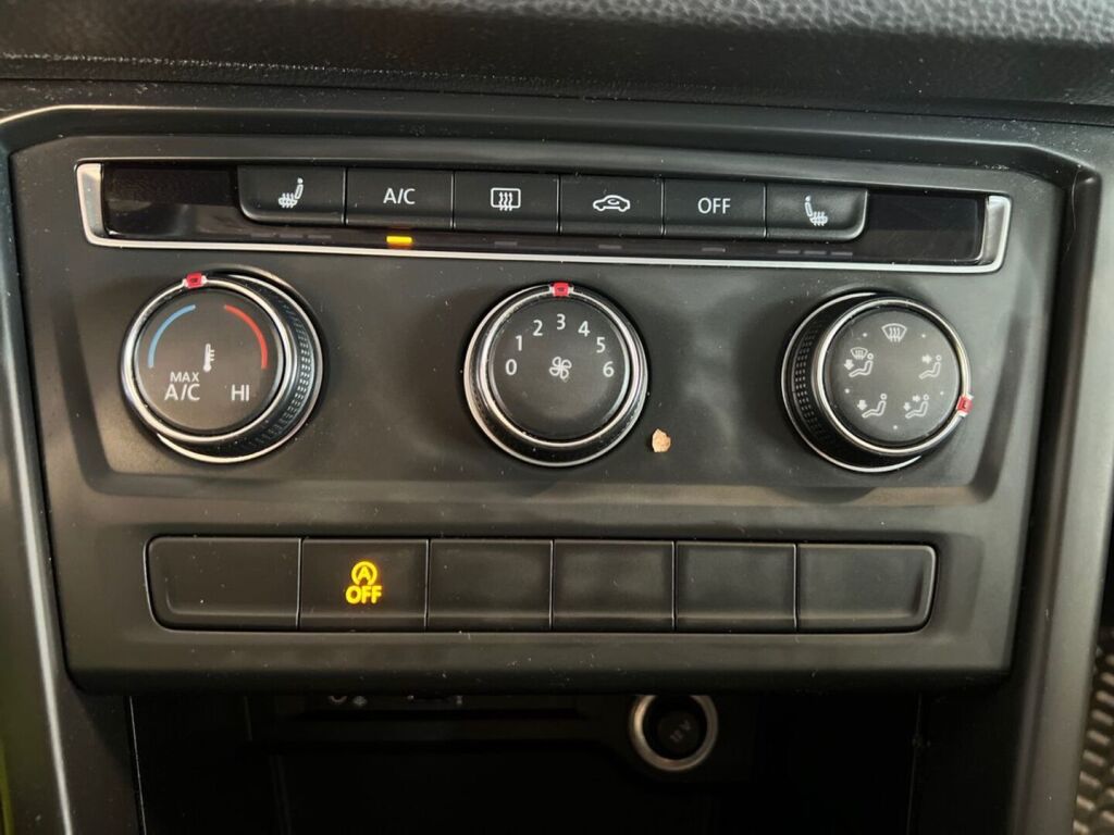 Volkswagen Touran 2016 Harmaa