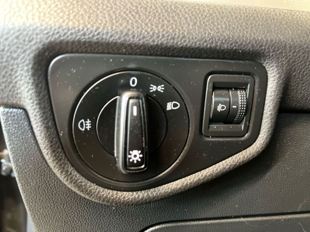 Volkswagen Touran 2016 Harmaa