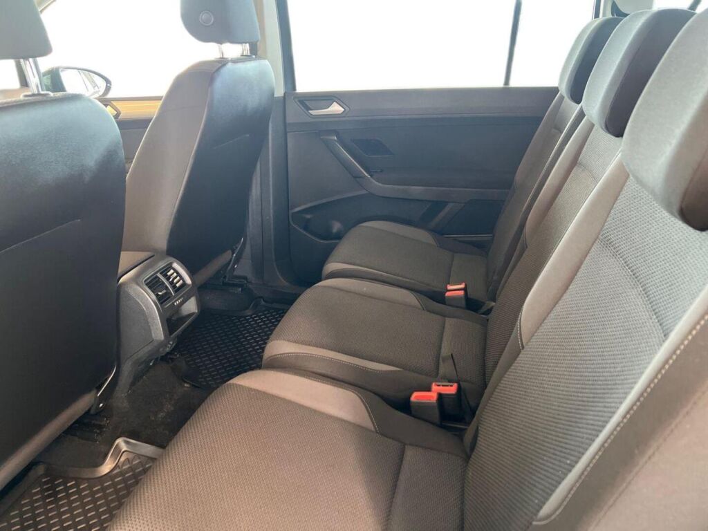Volkswagen Touran 2016 Harmaa