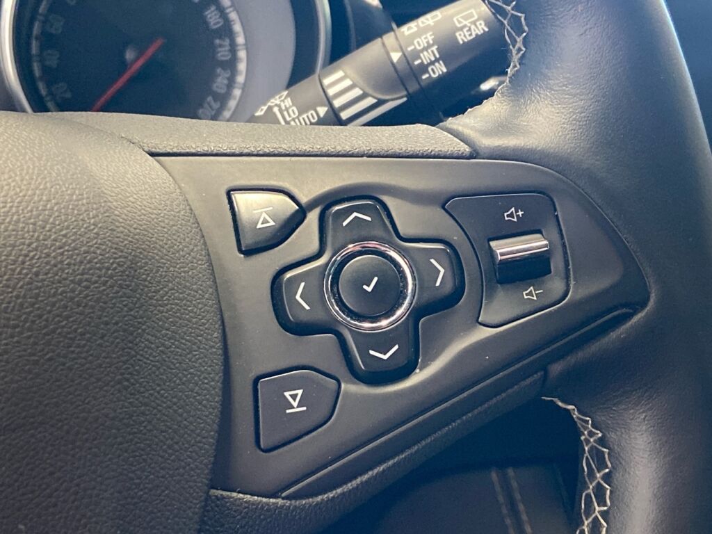 Opel Astra 2017 Hopea