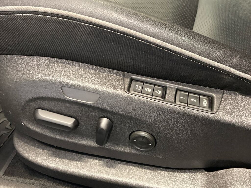 Opel Astra 2017 Hopea