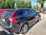 Volvo V60 Cross Country 2016 Musta