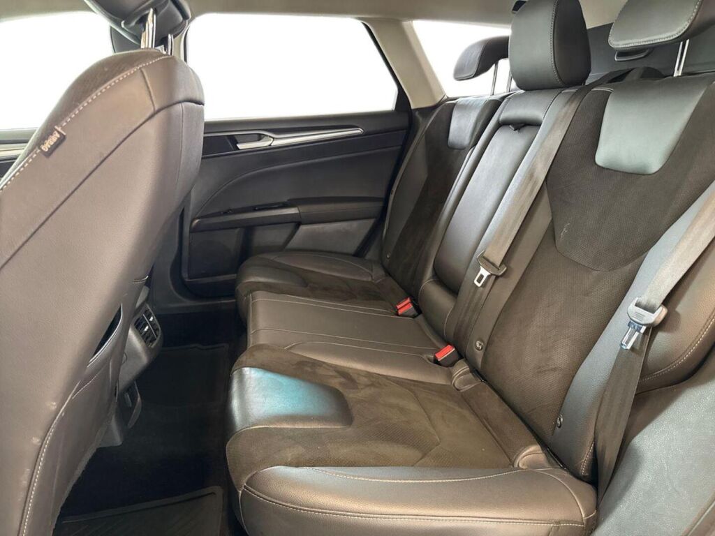 Ford Mondeo 2016 Vihreä