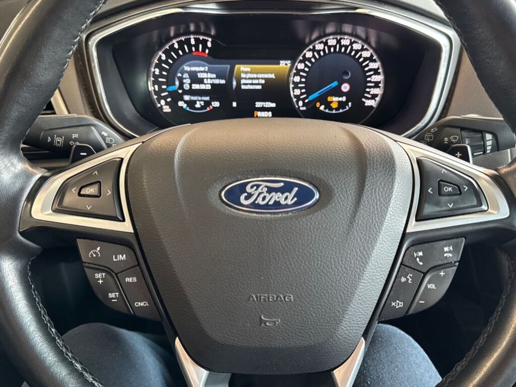 Ford Mondeo 2016 Vihreä