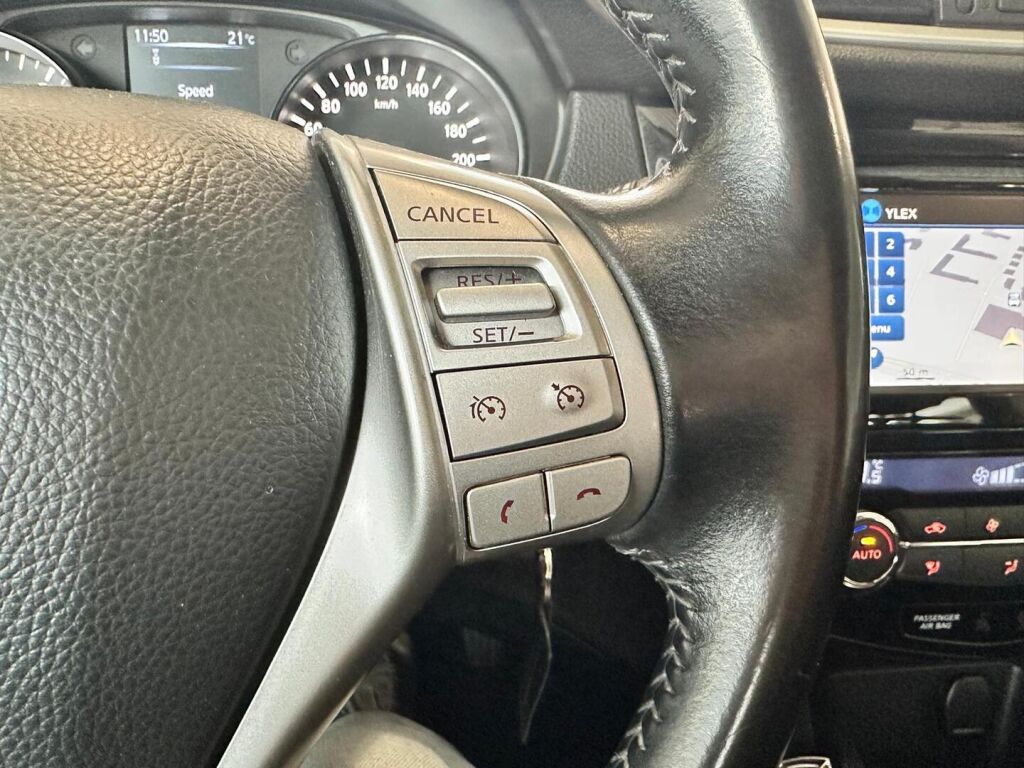 Nissan Qashqai 2016 Ruskea (beige)