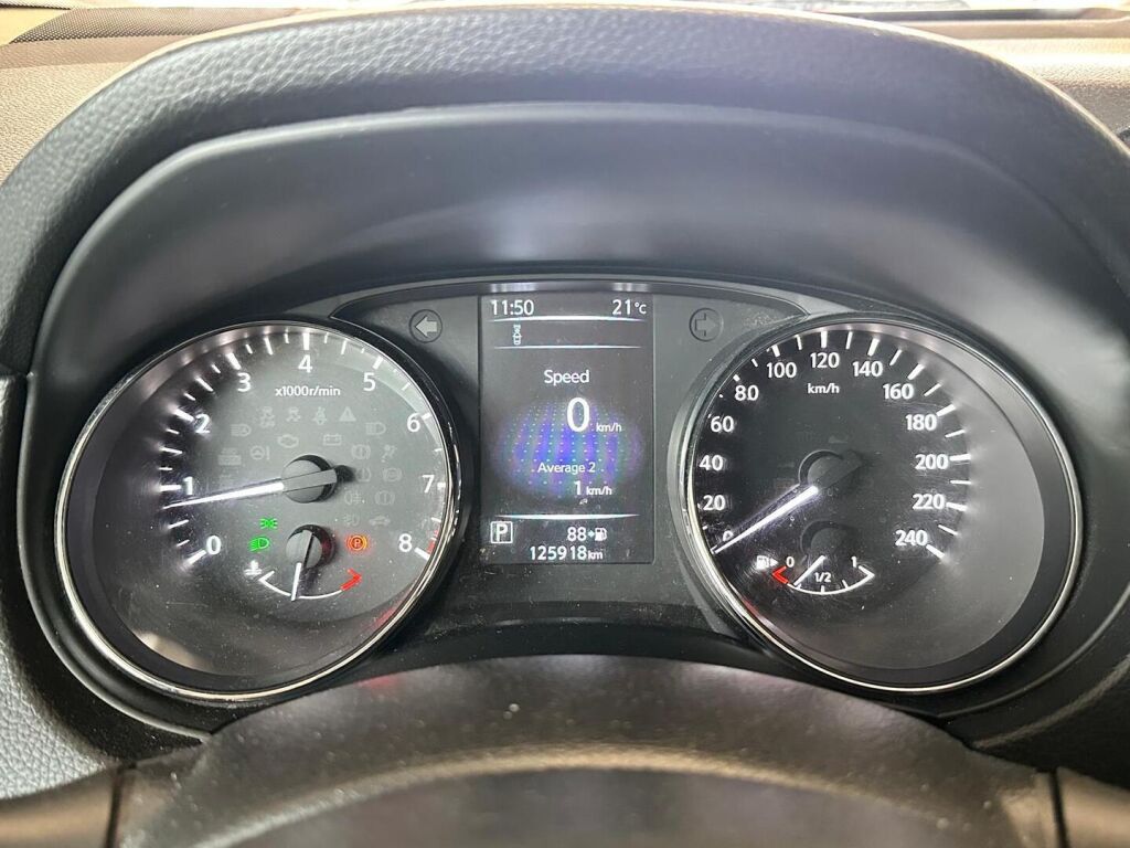 Nissan Qashqai 2016 Ruskea (beige)