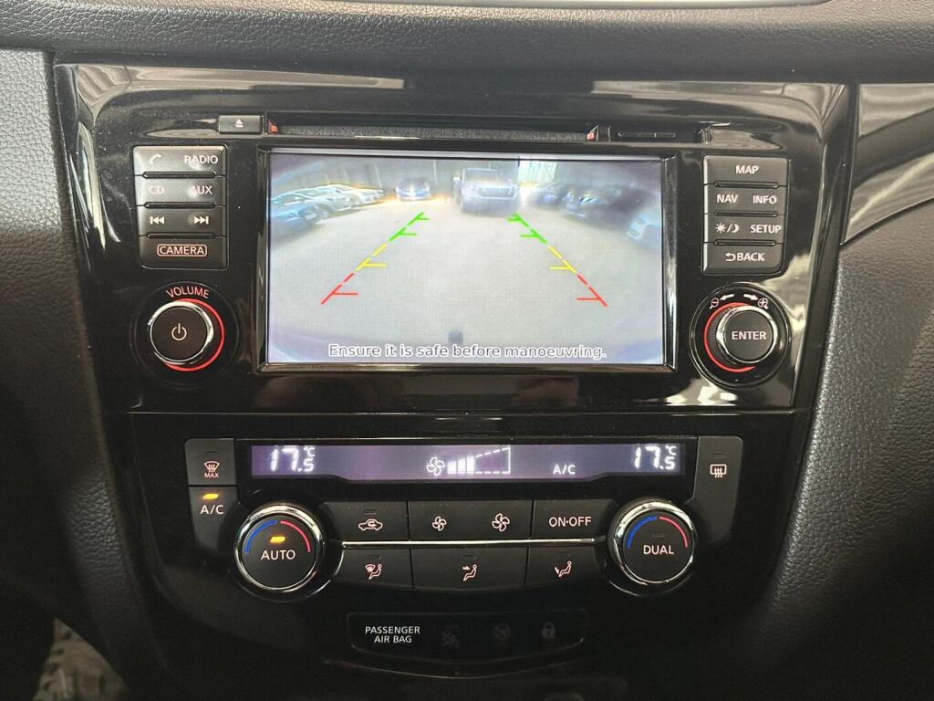 Nissan Qashqai 2016 Ruskea (beige)
