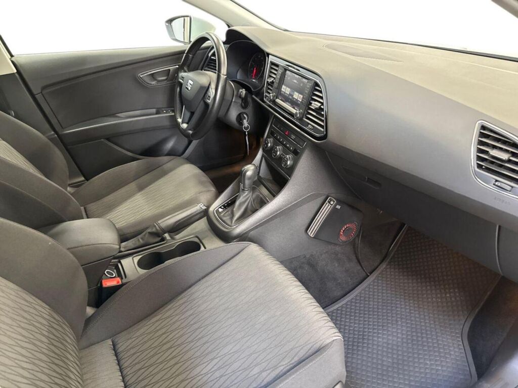 Seat Leon 2016 Valkoinen