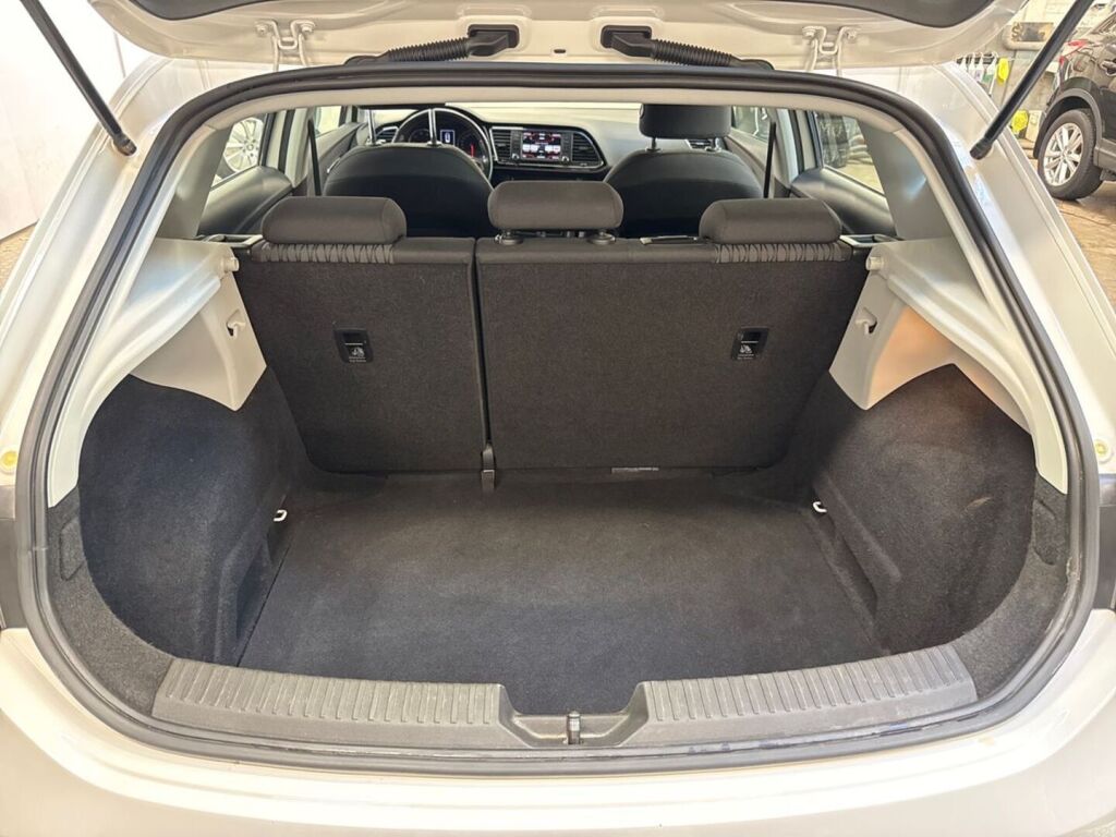 Seat Leon 2016 Valkoinen